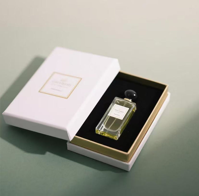 Custom jewelry box set with printed branding details